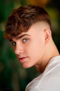 Hairstyles for teen boys